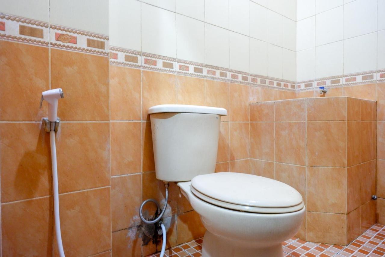 Koolkost Near Kawasan Simpang Lima Semarang Hotel Екстериор снимка
